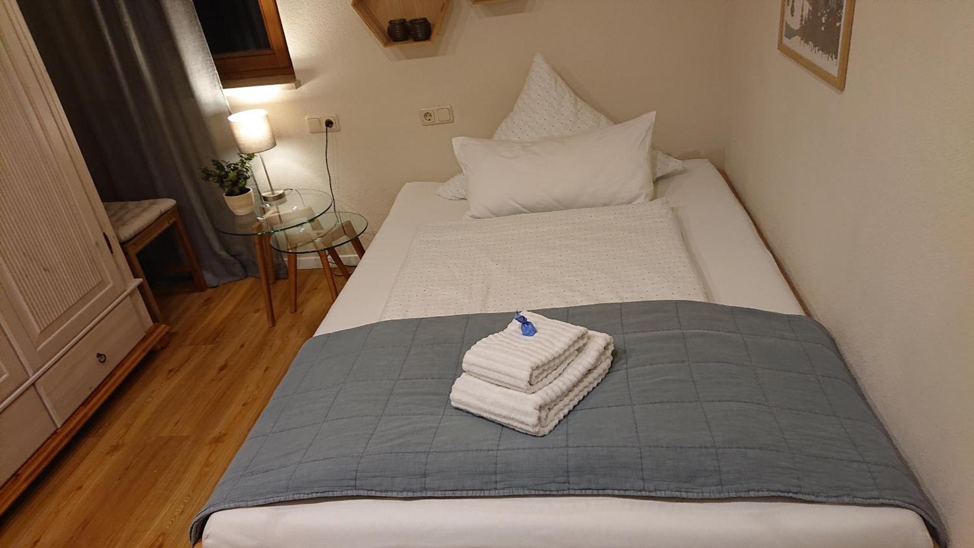 Kreuzwertheim Gemuetliche Ferienwohnung Am Ortsrand מראה חיצוני תמונה